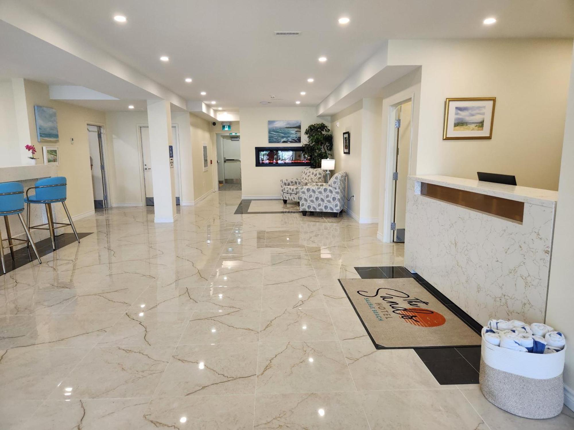 The Sands Hotel Sauble Beach Buitenkant foto